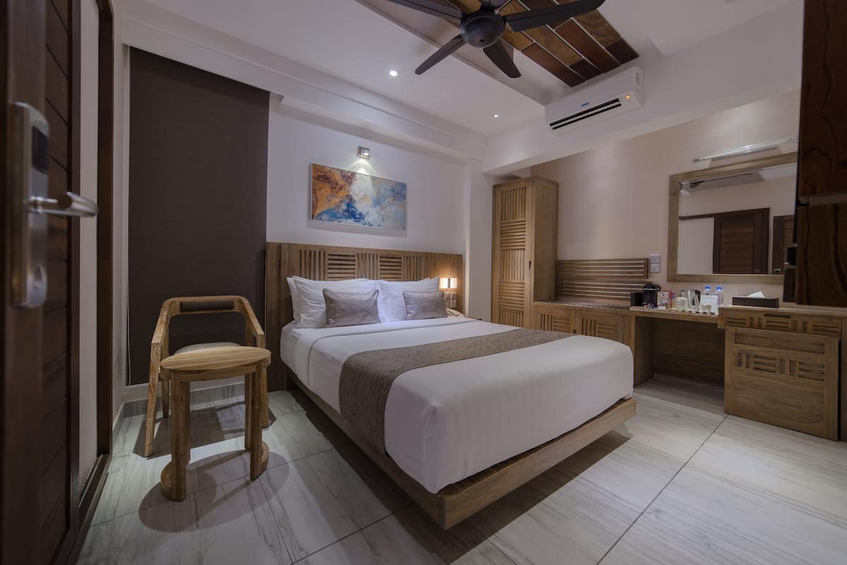 Deluxe tweepersoonskamer | Luxe beddengoed, donzen dekbedden, pillowtop-bedden, een minibar