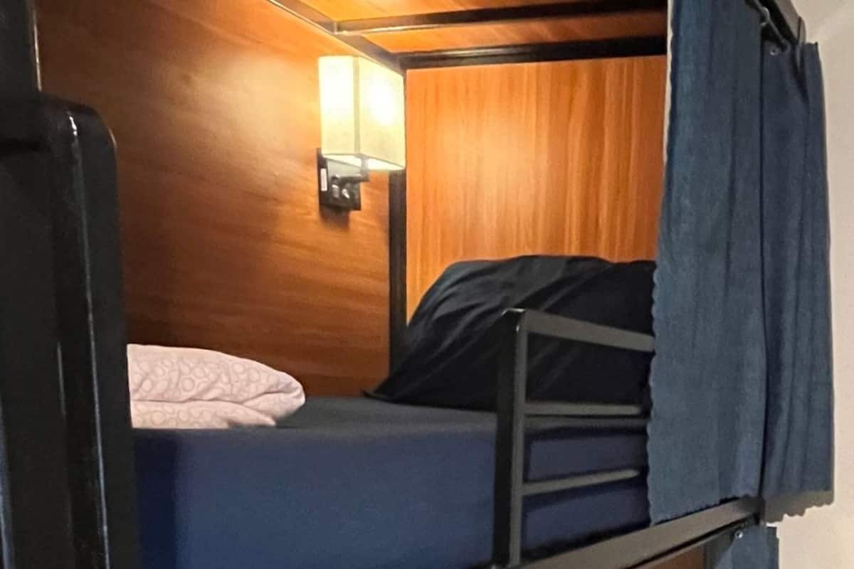 Luxe beddengoed, een kluis op de kamer, individueel gedecoreerd