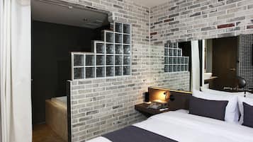 Boutique Deluxe Room | Skrivbord, mörkläggningsgardiner och gratis wi-fi