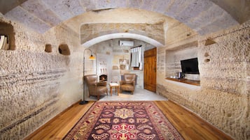 King Cave Suite | 1 sovrum och sÀngtillbehör av högsta kvalitet