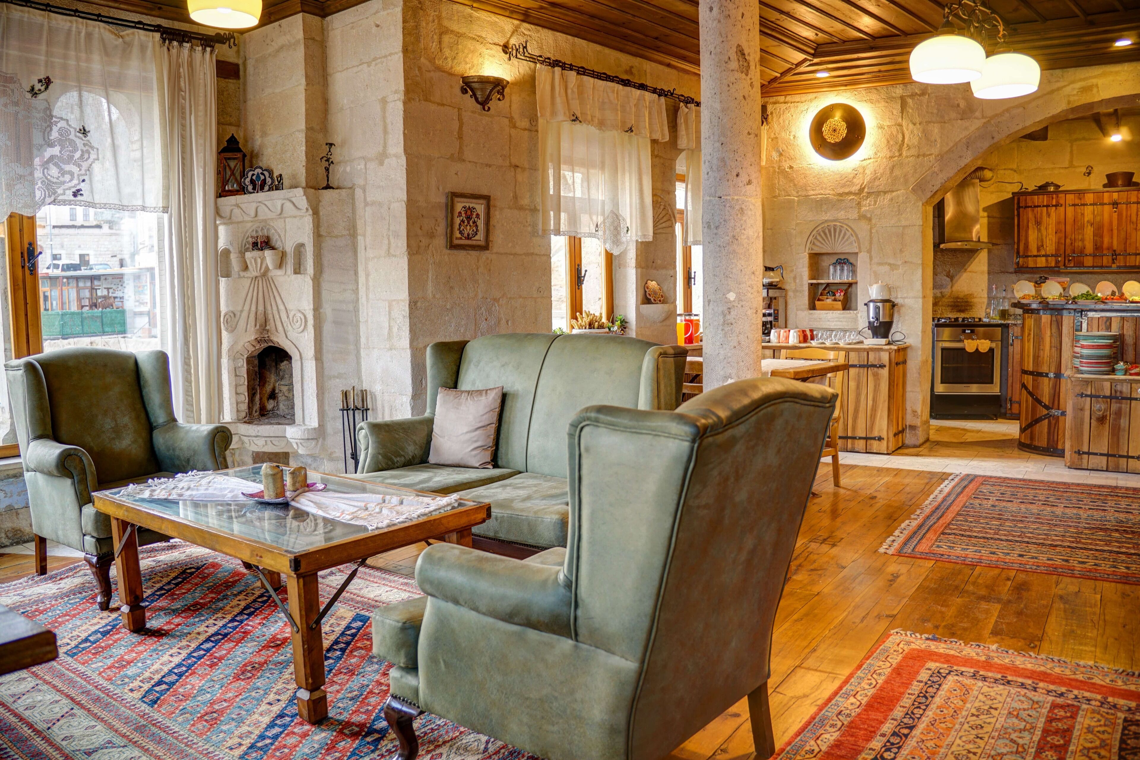 Coffee/tea maker, electric kettle