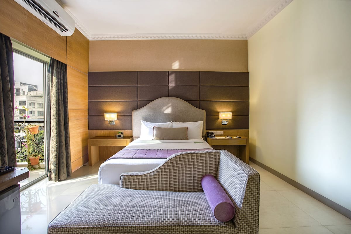 Premium bedding, minibar, in-room safe, individually decorated