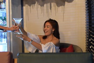 Se sirven almuerzos y cenas, cocina tailandesa