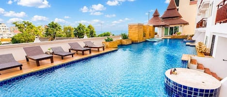 Heritage Deluxe Pool Access | Zimmersafe, Schreibtisch, Bettwäsche