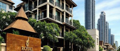 واجهة المنشأة