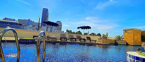 Heritage Luxury Suite Pool Access | In-room safe, desk, bed sheets