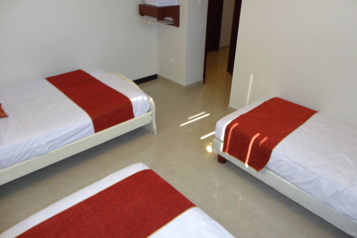 Triple Room | Rollaway beds, free WiFi