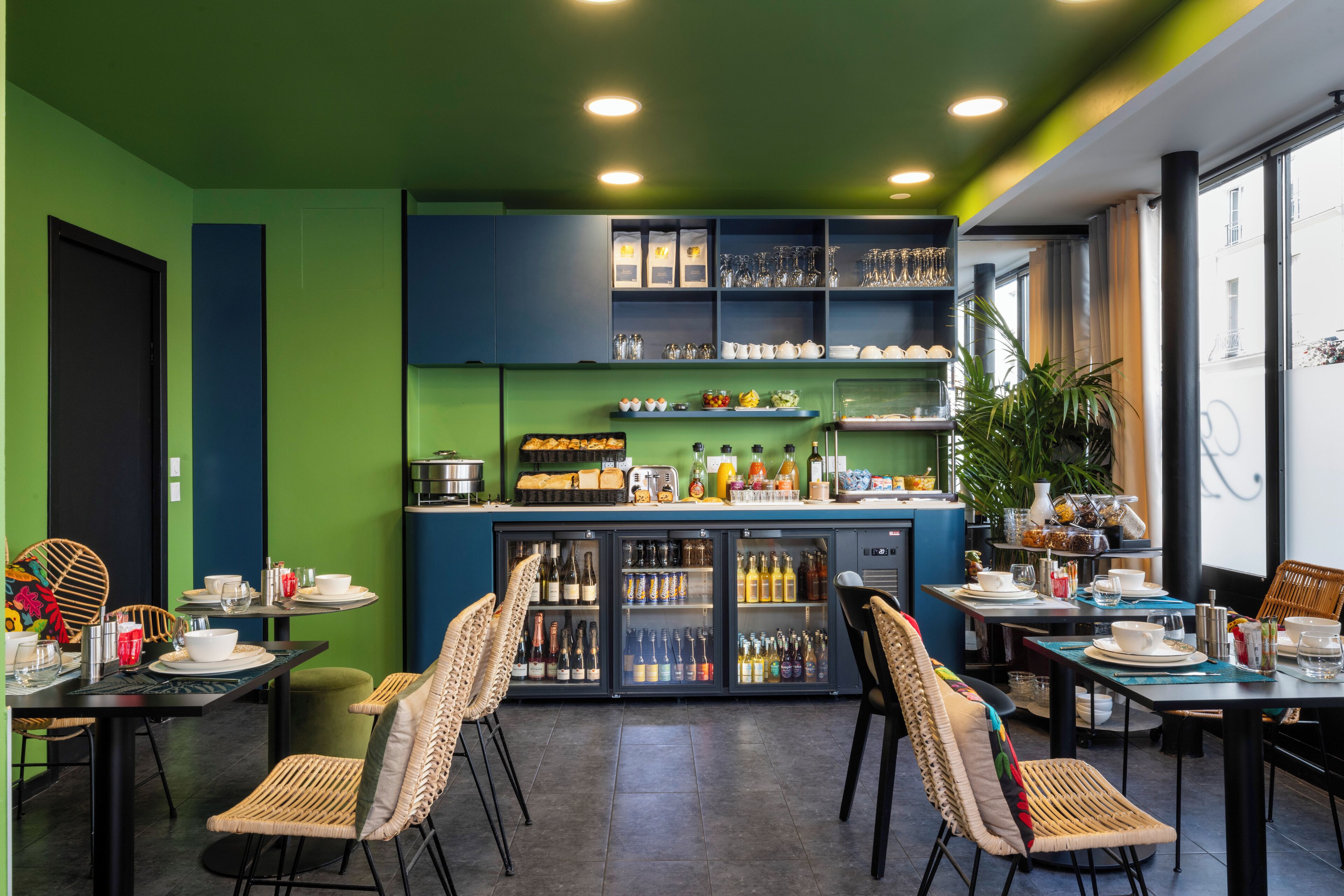 daily buffet breakfast (eur 16 per person)