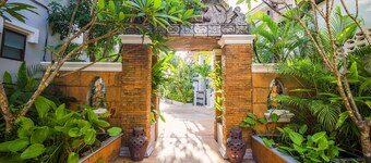 Asena Karon Resort