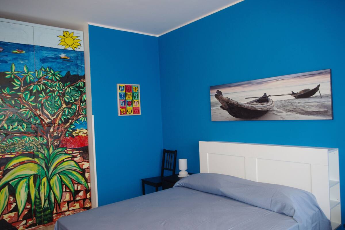In-room safe, desk, iron/ironing board, free cots/infant beds