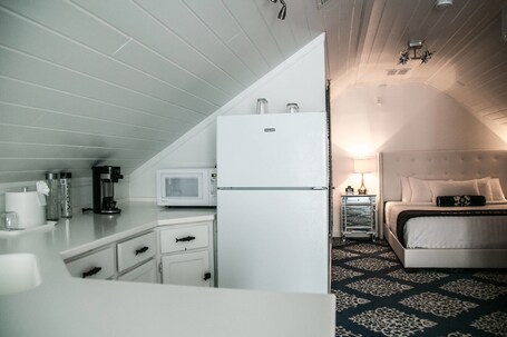 The Saint Hotel Key West, Autograph Collection - Image 30