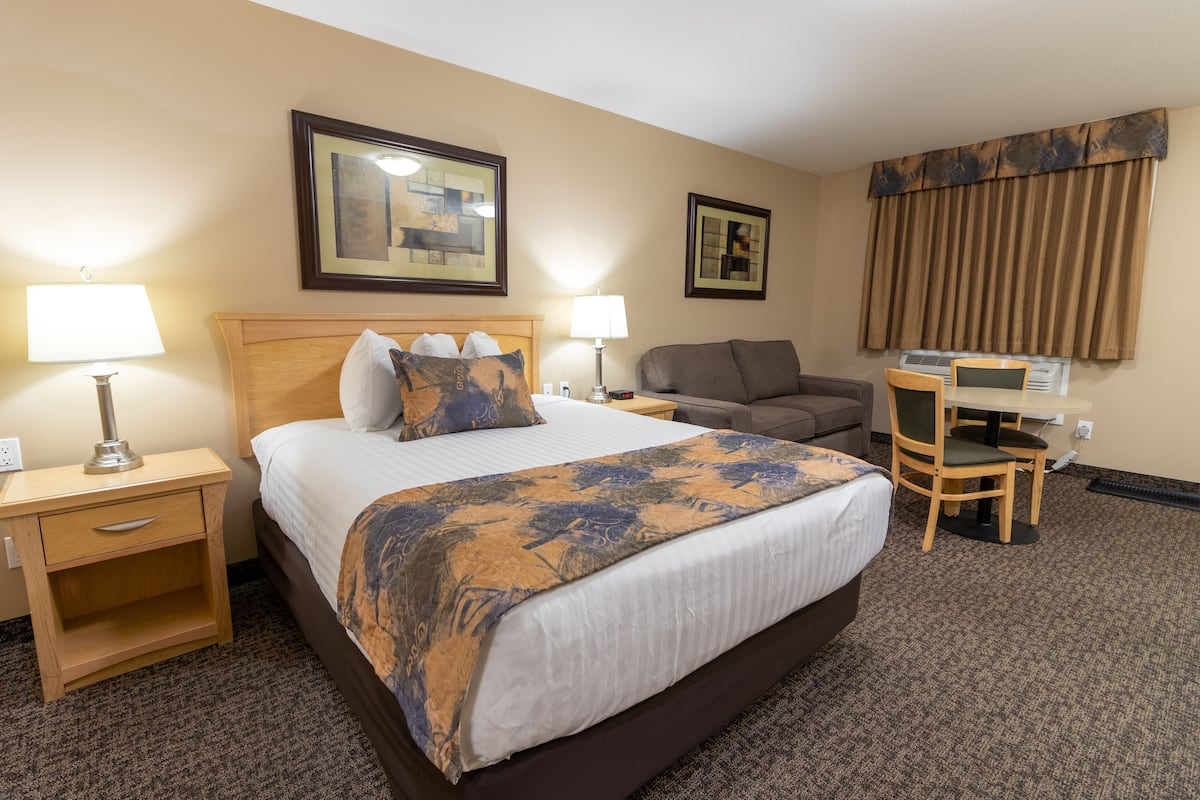 1 bedroom, desk, iron/ironing board, free WiFi
