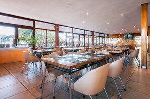 Bar (a l'allotjament)