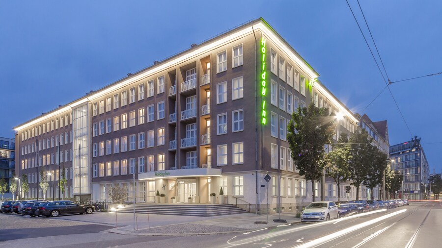 Holiday Inn Dresden - Am Zwinger by IHG