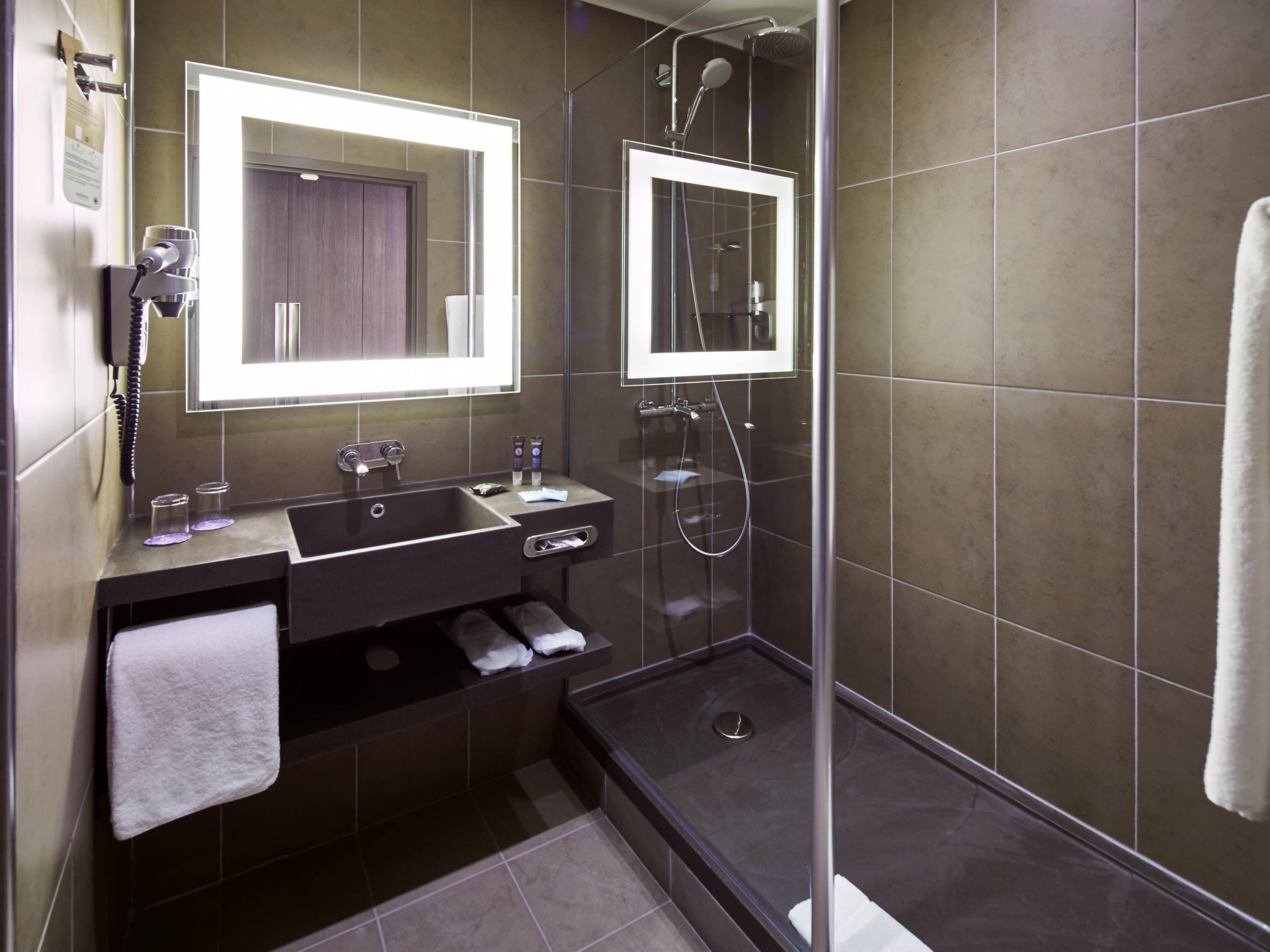 minibar, in-room safe, desk, soundproofing