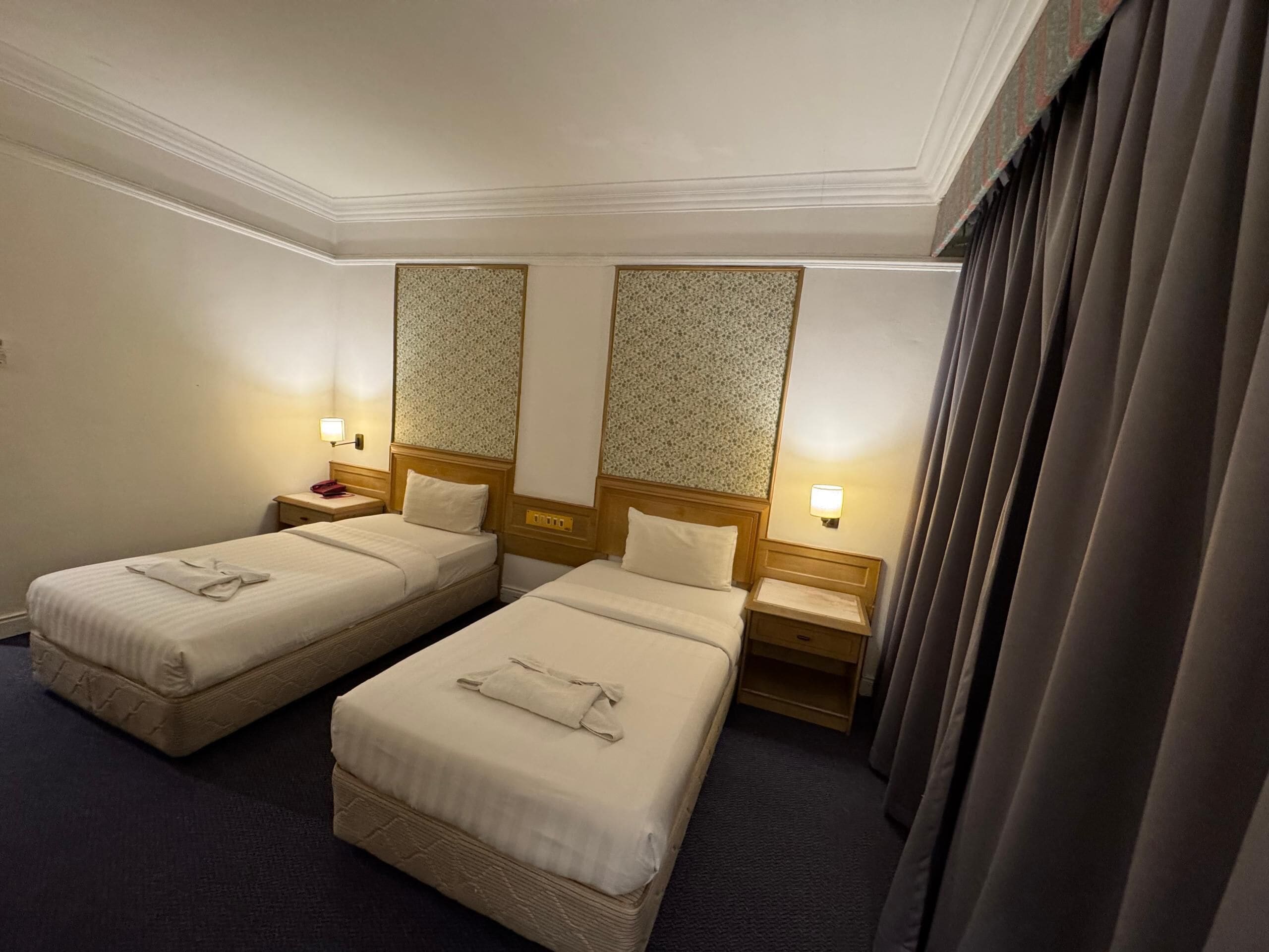 superior twin | desk, soundproofing, iron/ironing board, bed sheets