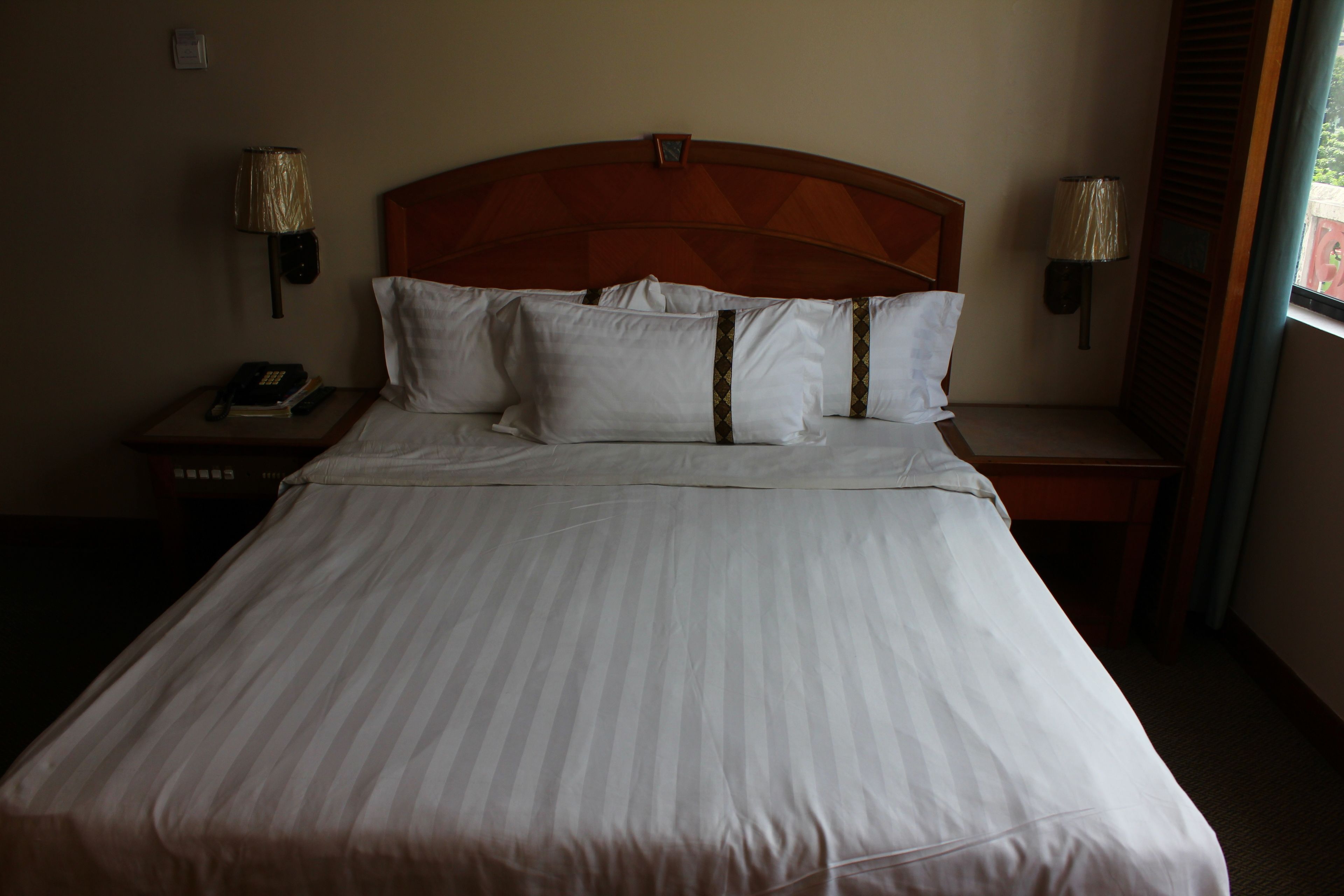 Quarto superior (Queen) | Escrivaninha, quartos à prova de som, ferros/tábuas de passar roupa