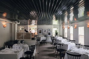Free daily continental breakfast - The Maidstone (East Hampton)