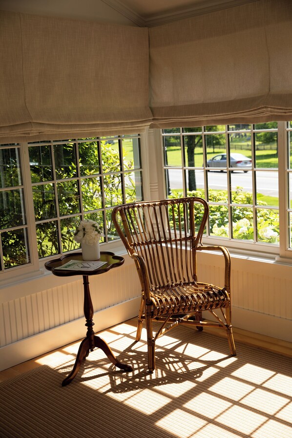 Georgia Pond Junior Suite | 1 bedroom, Frette Italian sheets, premium bedding, minibar