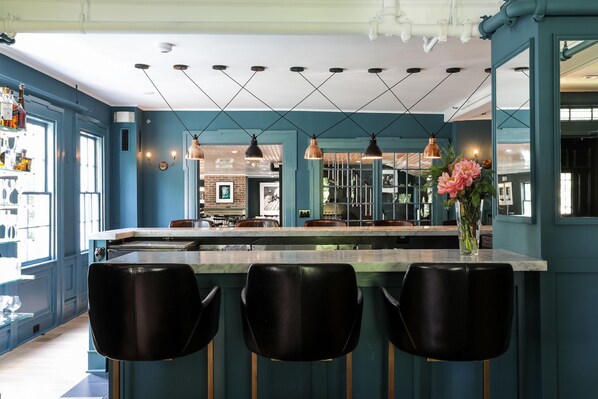 Bar (en la propiedad)