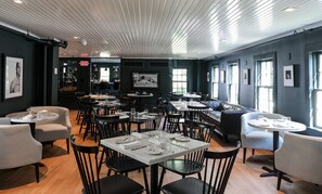 Restaurant - The Maidstone (East Hampton)