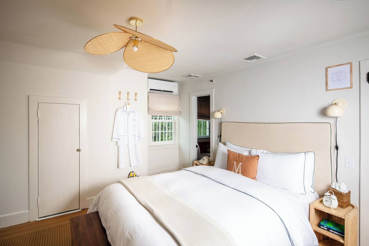 Maidstone Queen Suite | Frette Italian sheets, premium bedding, minibar, in-room safe