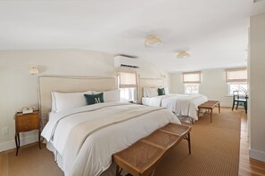 Premier Double King Room | Frette Italian sheets, premium bedding, minibar, in-room safe - The Maidstone (East Hampton)