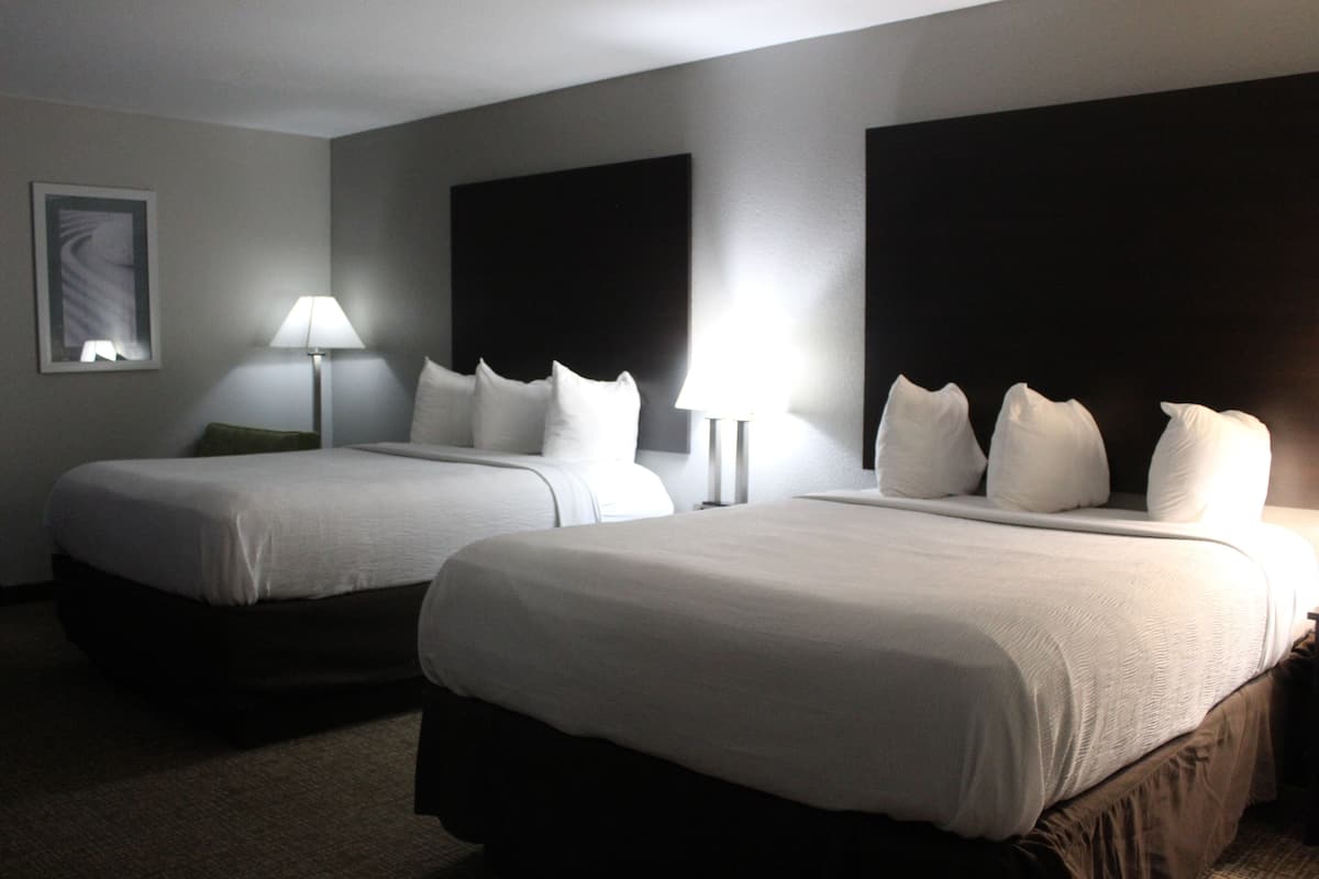 In-room safe, desk, laptop workspace, iron/ironing board