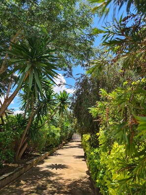 Dobbeltrom – standard, 1 dobbeltseng, eget bad | Sengetøy av topp kvalitet, dundyner og minibar (inkludert)