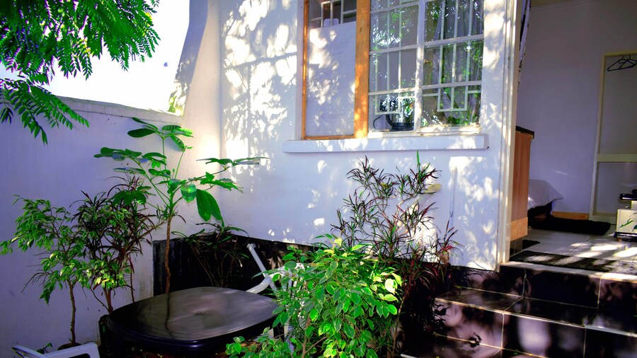 Spendwise Lodge and Apartments