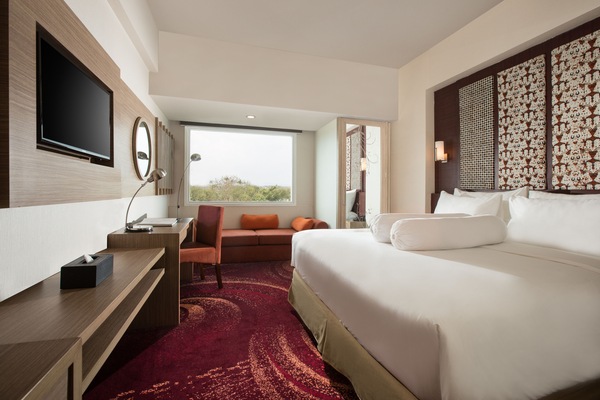 Superior kamer, 1 twee- of 2 eenpersoonsbedden | Luxe beddengoed, een gratis minibar, een kluis op de kamer, een bureau