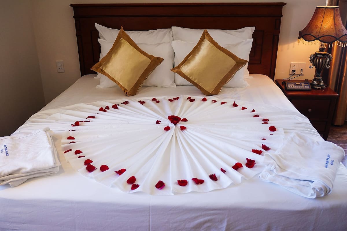 Ropa de cama de alta calidad y minibar
