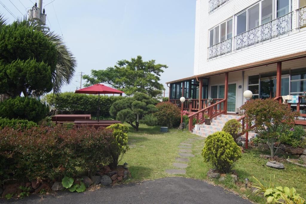 숙박 시설 구내