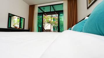 Minibar, in-room safe, desk, blackout curtains