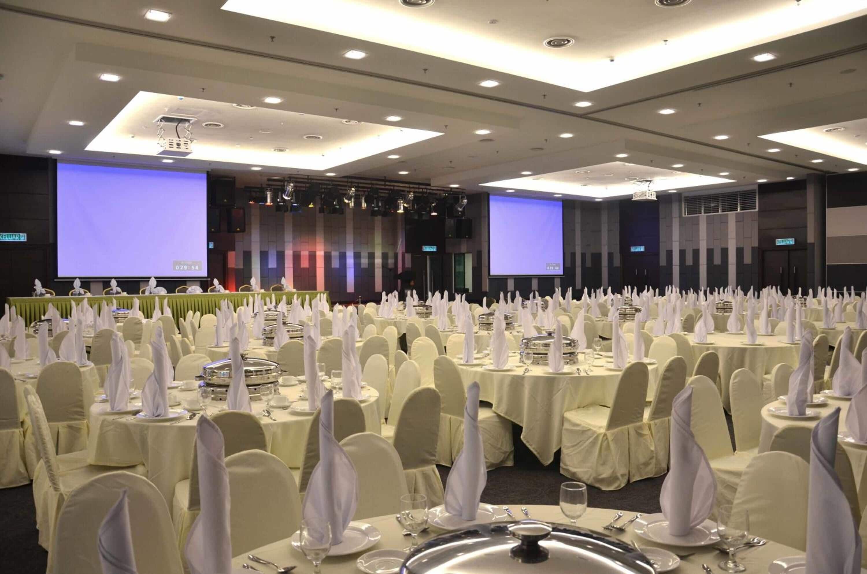 banquet hall