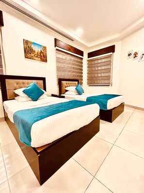 Deluxe Twin Room, 2 Twin Beds, City View | Hypo-allergenic bedding, desk, soundproofing, free WiFi - Panorama Amman Hotel (Amman)