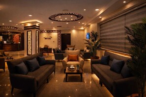 Sala de estar en el lobby