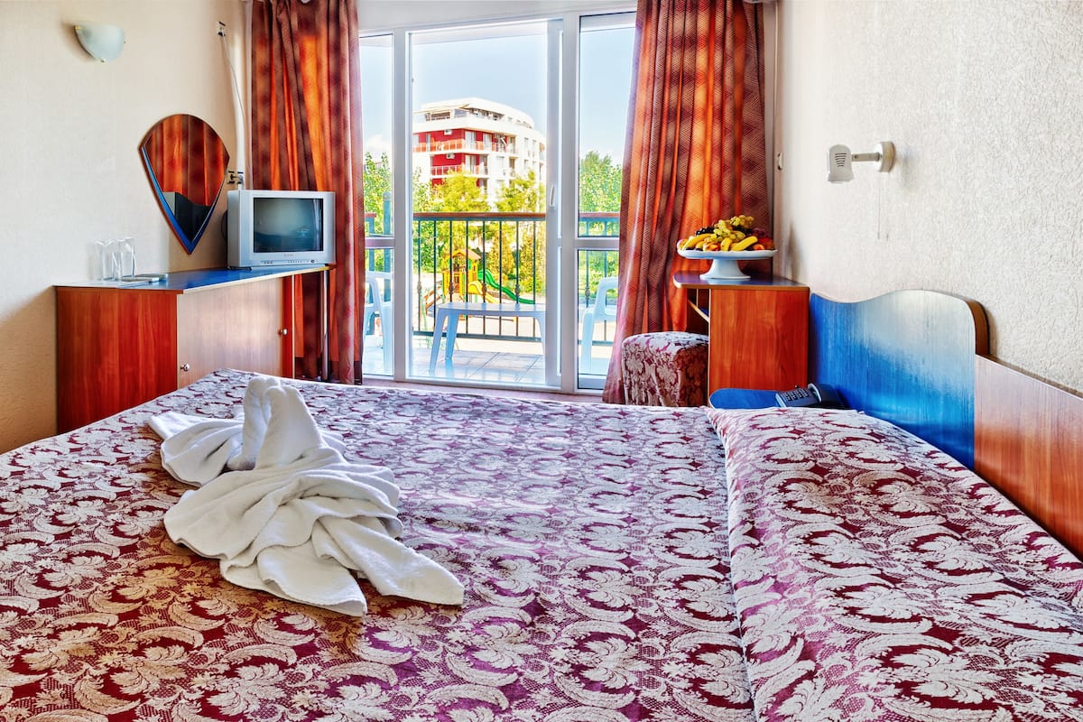 Iron/ironing board, free cots/infant beds, WiFi