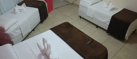 Blackout drapes, free WiFi