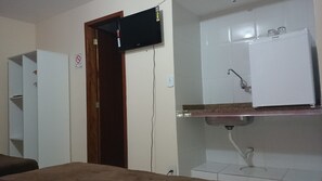 Blackout curtains, free WiFi