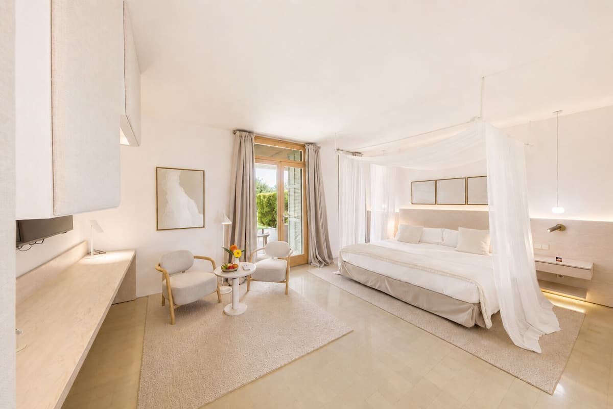 Suite junior, terraza (Superior) | Ropa de cama de alta calidad y edredones de plumas
