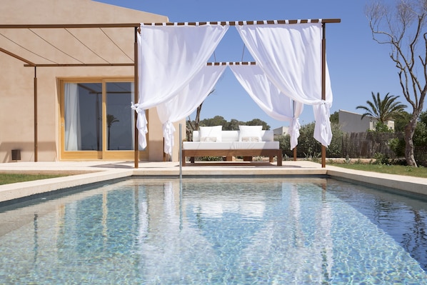 Luxury-Villa, eigener Pool | Terrasse/Patio