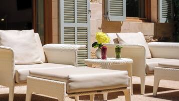 Deluxe tweepersoonskamer, terras | Terras