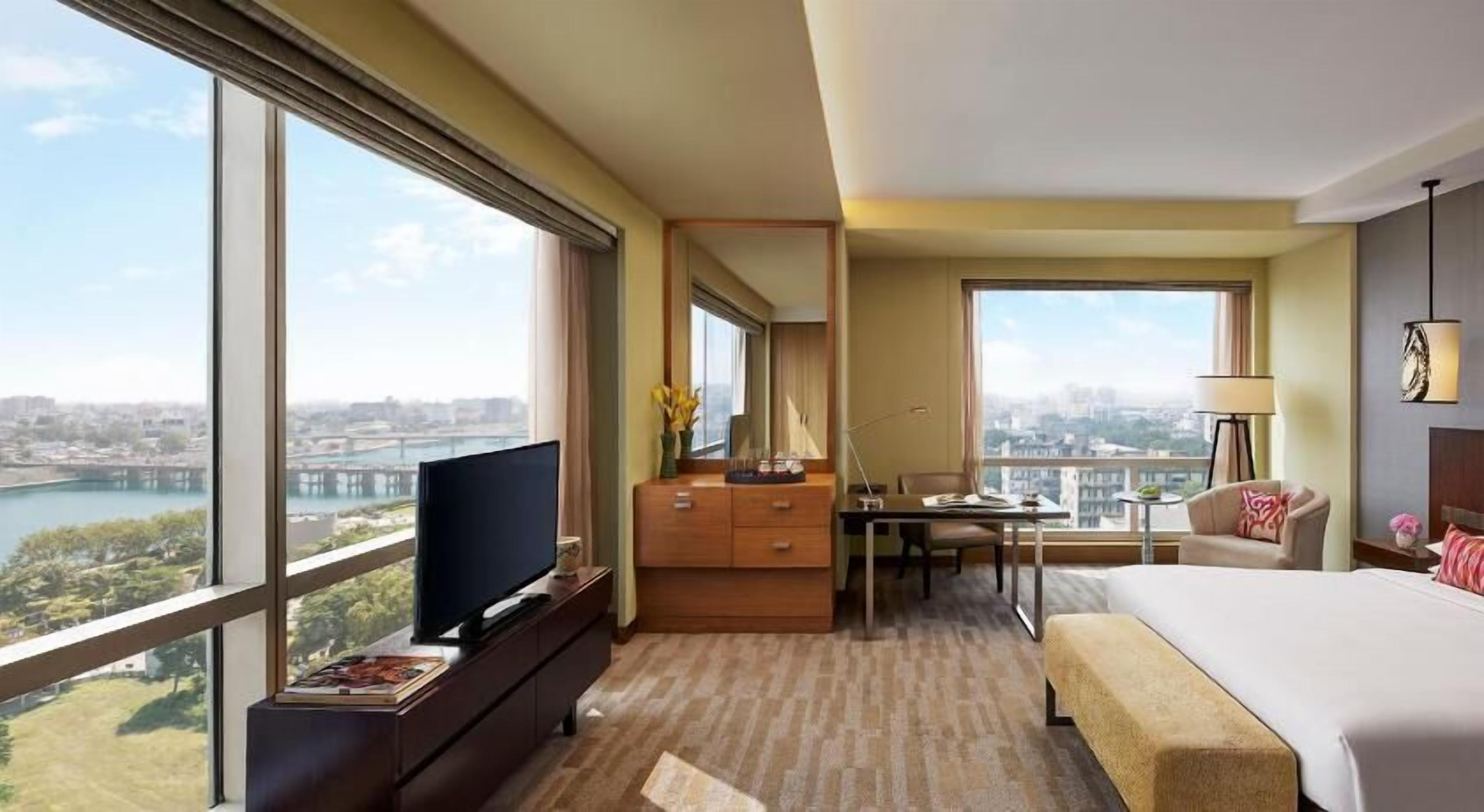 Literie de qualité supérieure, minibar, coffres-forts dans les chambres