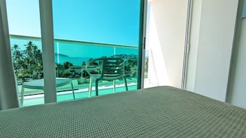 In-room safe, iron/ironing board, free WiFi, bed sheets