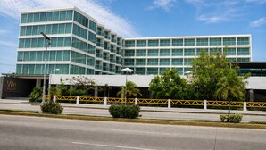 Exterior - We Hotel Acapulco (Acapulco)