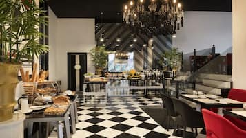 Daily buffet breakfast (EUR 20 per person)