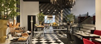 Ramada Hotel & Suites by Wyndham Istanbul Sisli