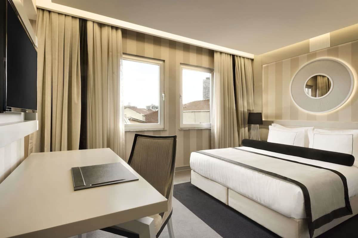 Superior Room, 1 Double Bed | View from room