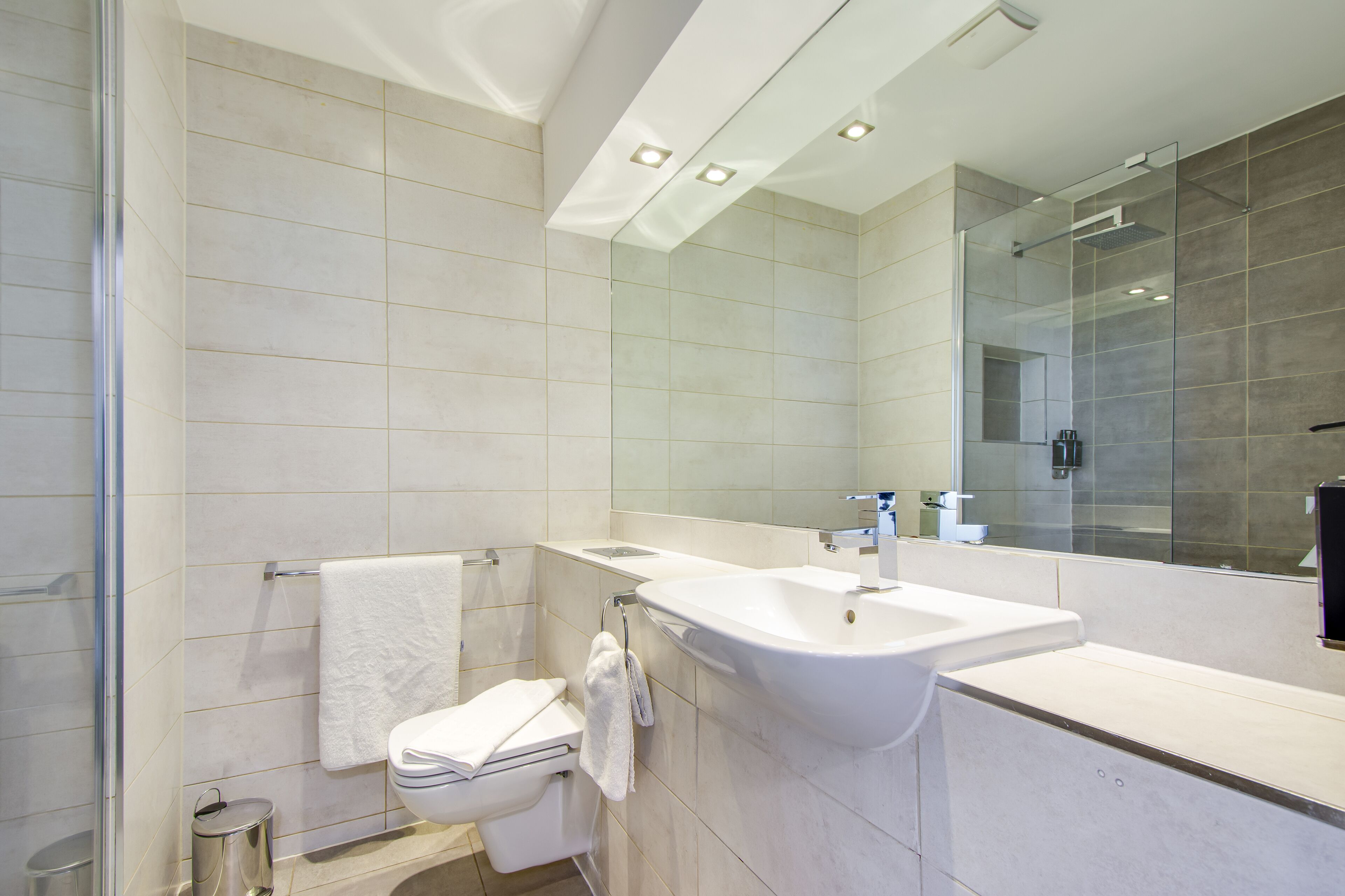 Foto - Roomzzz Chester City